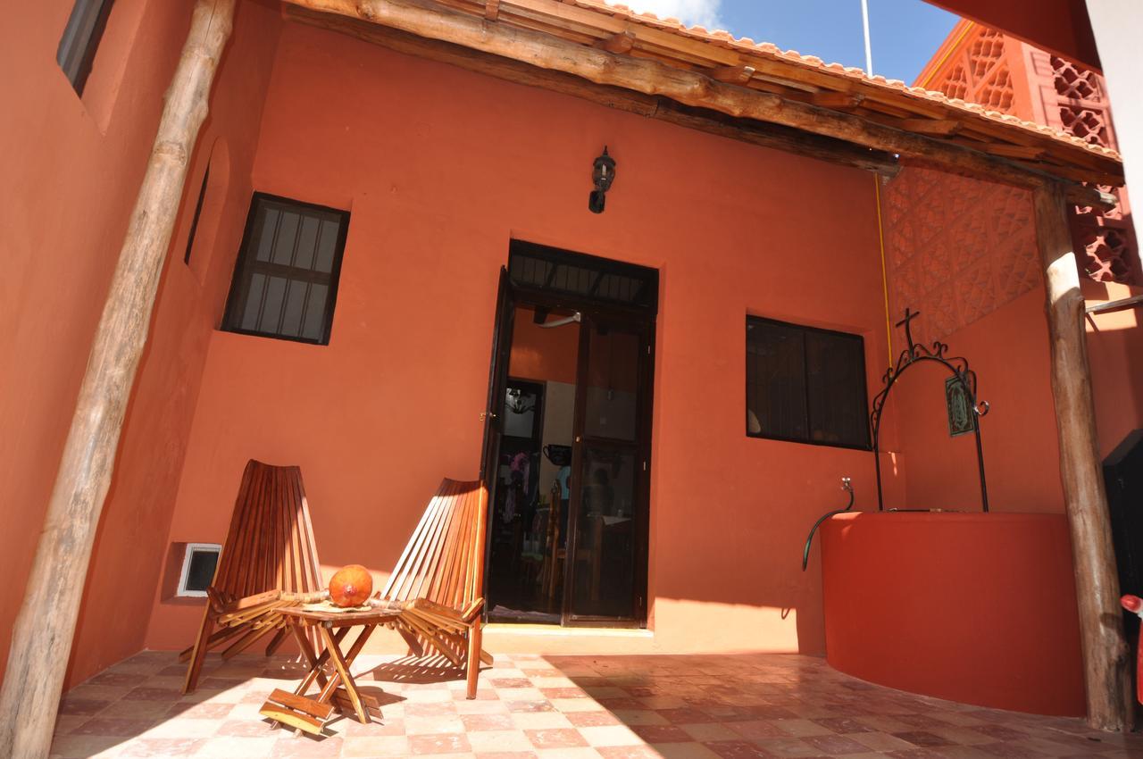 Casa De Zari Bed & Breakfast Campeche Exterior photo