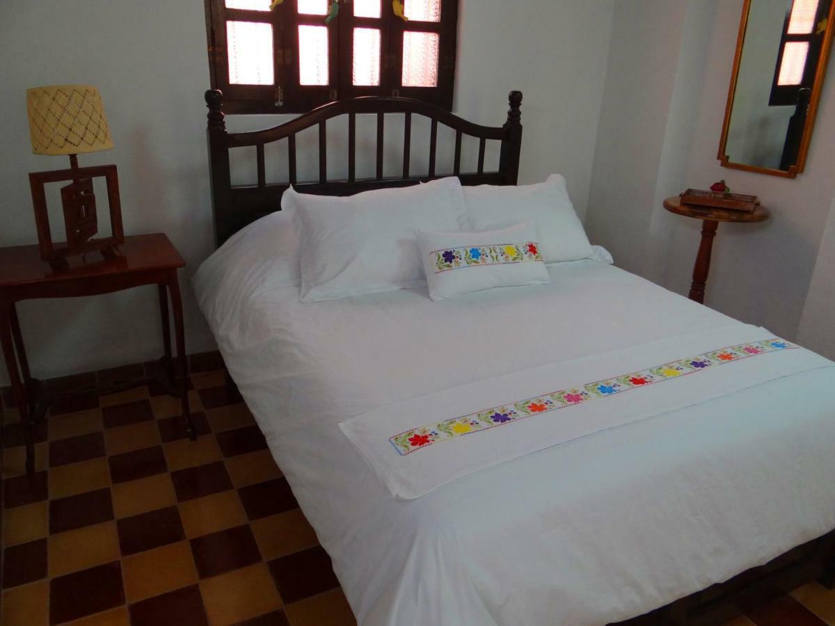 Casa De Zari Bed & Breakfast Campeche Exterior photo