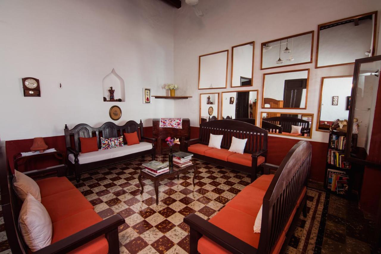Casa De Zari Bed & Breakfast Campeche Exterior photo